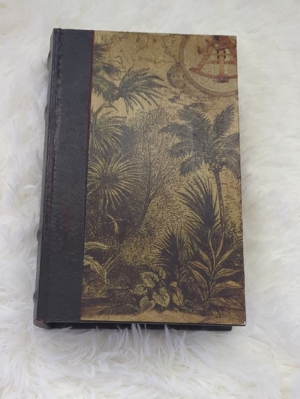 Vintage Style Palm Forest Hardcover Concealer Book 9.5x6.5